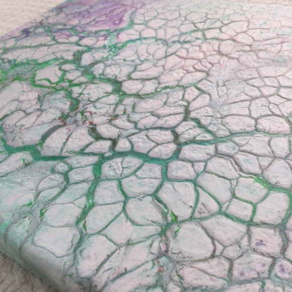 Acrylic Paint Pour - Picture 4 of 7